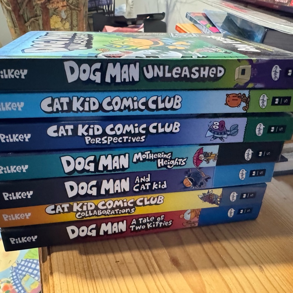 Dog Man and Cat Kid Comic Book Set